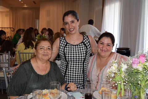 16062021 Lupita Martínez, María Elena Velazco y Paty Almaraz.