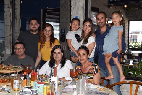 15062021 Marisol, Mauricio, Germán, Felisa, Hugo, Malena, Abril, Nicolás y Jimena.