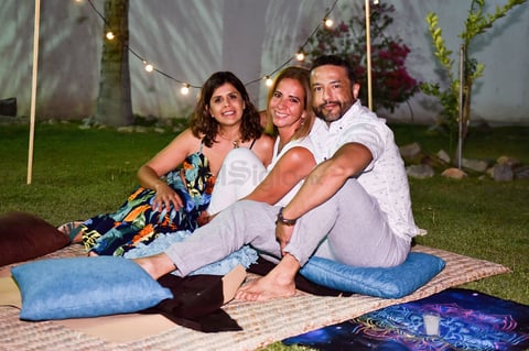 Emilia Issa, Mónica Treviño y Yareb Mires.