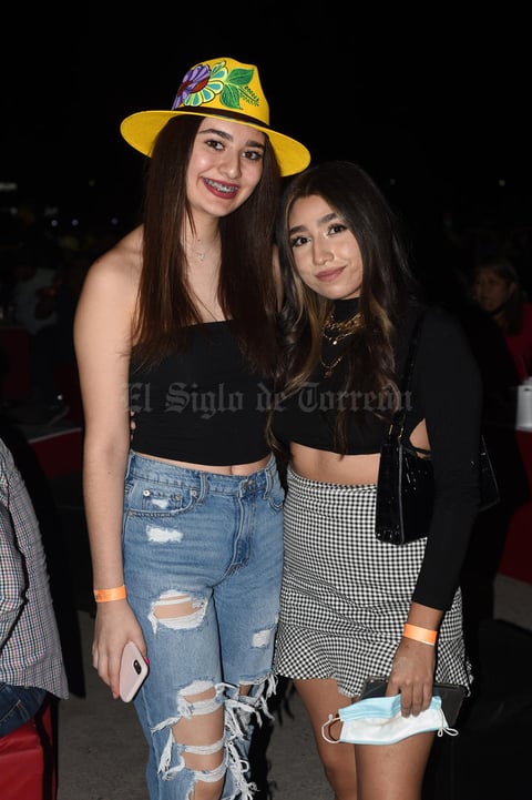 21062021 Danna y Daphne.