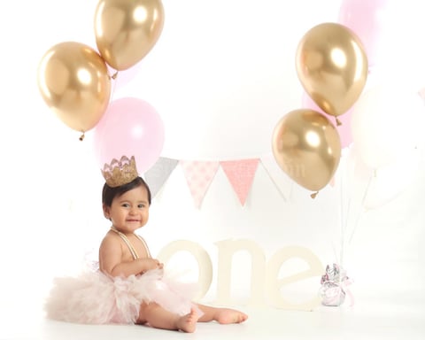 20062021 La niña Luciana Villegas Aguilera en su sesión fotográfica por motivo de su primer año de vida. Estudio caja mágica.