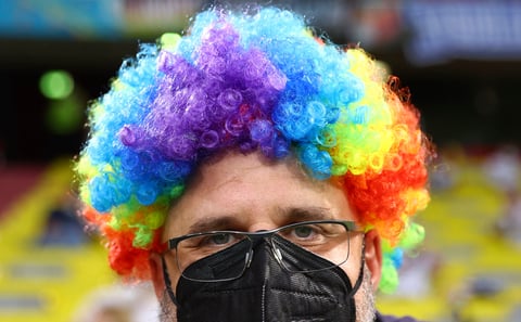 UEFA se ve arrastrada a batallas sociales en Euro 2020