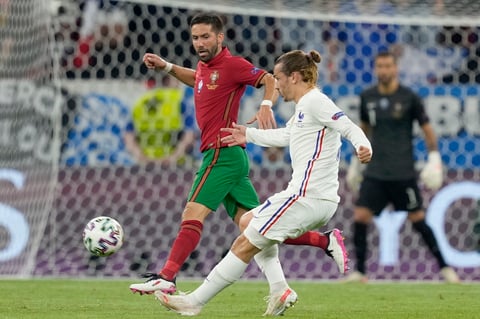 Cristiano Ronaldo y Karim Benzema anotan los goles del empate entre Portugal y Francia en la Eurocopa