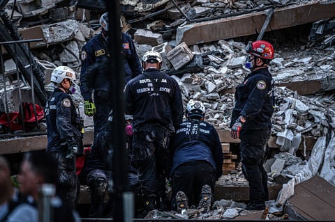 Respuesta faltan a más de 36 horas del derrumbe del edificio en Miami-Dade