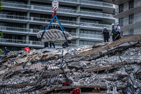 Respuesta faltan a más de 36 horas del derrumbe del edificio en Miami-Dade