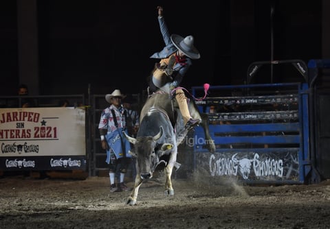Los Aguilar arrasan en Toreón