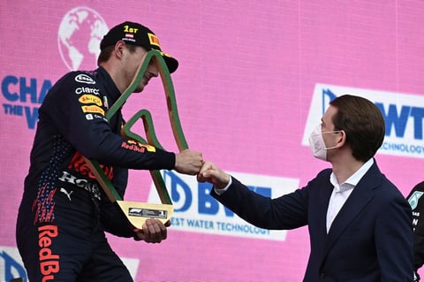 Verstappen gana el Gran Premio de Estiria; 'Checo' Pérez finaliza cuarto