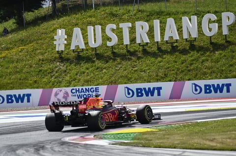Verstappen gana el Gran Premio de Estiria; 'Checo' Pérez finaliza cuarto
