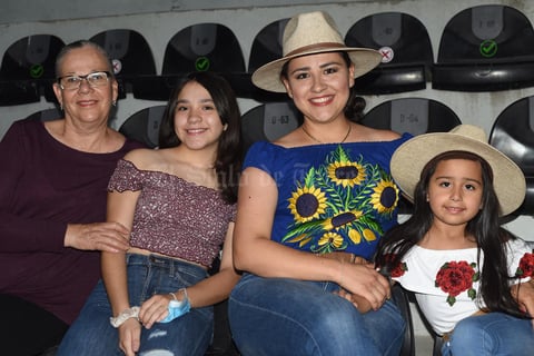 28062021 Martha, Melany, Adriana y Fernanda.