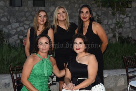 01072021 Carolina Porras, Diana Porras, Irene Salum, Carolina García y Faby Huereca.