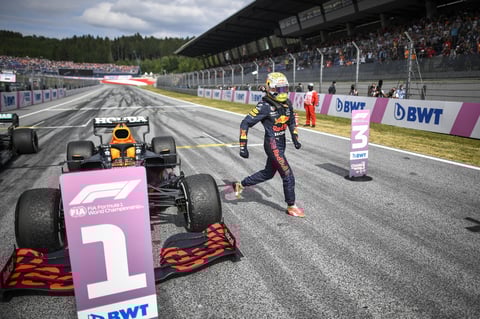 Max Verstappen gana el GP de Austria; aumenta ventaja en campeonato