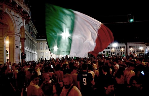 Así celebró la afición el pase a la final de la Euro de Italia