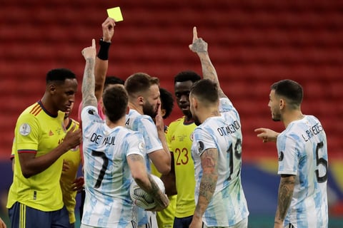 Argentina vence a Colombia en penales y enfrentará a Brasil en final de Copa América