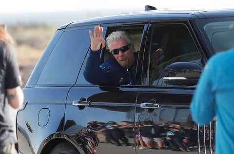 Richard Branson vuelve a la Tierra tras alcanzar el espacio a bordo del VSS Unity