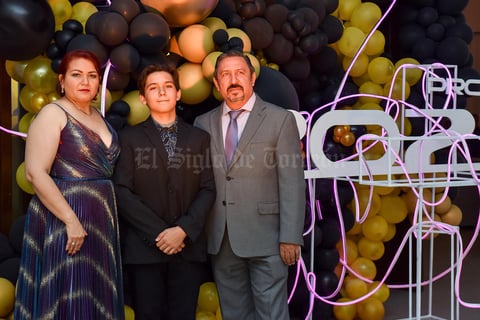 15072021 Alejandra Hernandez, Ernesto Rubio y  Emiliano Rubio Hernández.