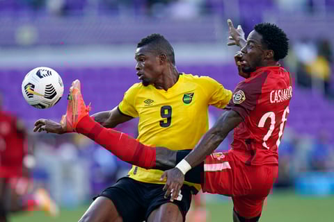 Jamaica vence a Guadalupe y se apodera del grupo C de la Copa Oro