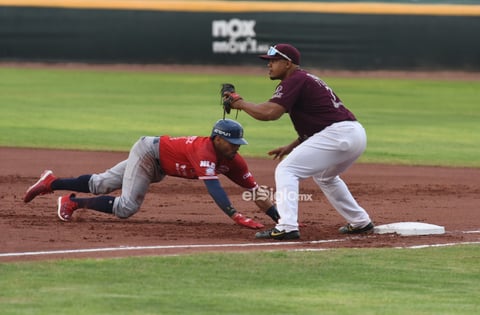 Liga Mexicana de Béisbol primer juego de la serie entre Algodoneros del Unión Laguna y Tecolotes de los dos Laredos 

 Liga Mexicana de Béisbol primer juego de la serie entre Algodoneros del Unión Laguna y Tecolotes de los dos Laredos