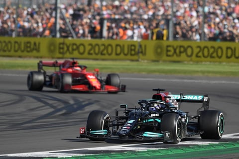 Concluye el Gran Premio de Gran Bretaña con mala racha para 'Checo' Pérez