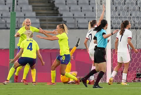 Suecia sorprende con victoria ante EUA en el torneo femenil de futbol en Tokio 2020