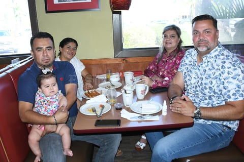 22072021 Claudia, Nattalia, Gustavo y Renatta.