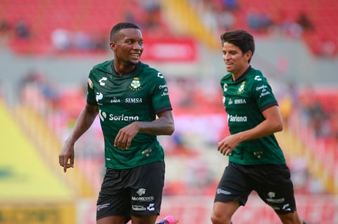 Santos Laguna golea 3-0 al Necaxa en la jornada 1 del Grita México A21
