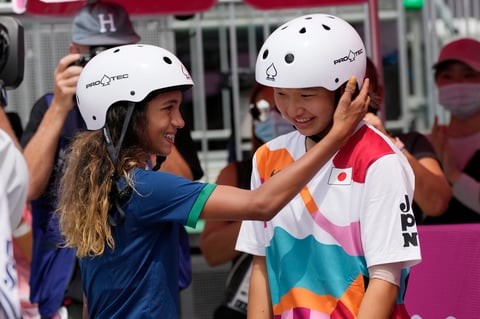 Destacan adolescentes en podio de skateboarding de Tokio 2020