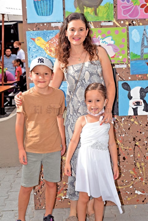 28072021 Valeria, Valentina y Daniel Berumen.