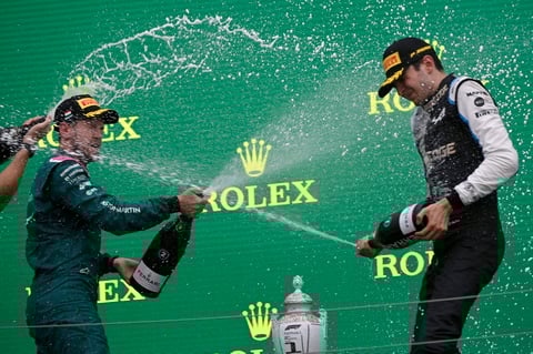 El francés Esteban Ocon gana un caótico GP de Hungría; 'Checo' Pérez tuvo que abandonar la prueba