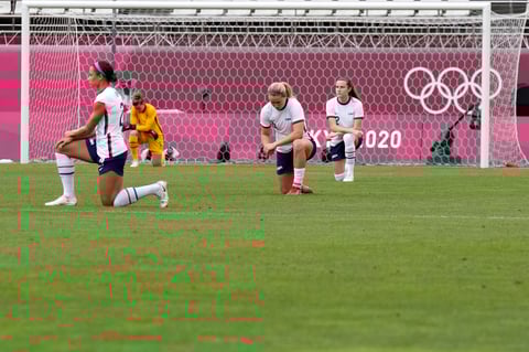 Un penalti de Jessie Fleming a los 75 minutos desniveló el encuentro