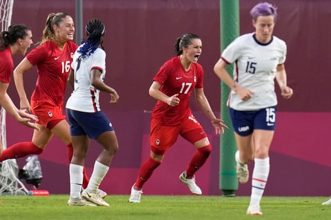 Un penalti de Jessie Fleming a los 75 minutos desniveló el encuentro