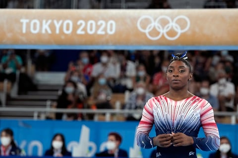 La gimnasta estadounidense se colgó la medalla de bronce 