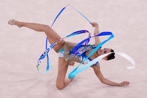 Israelí le quita el oro a Rusia en gimnasia rítmica