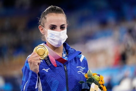 Israelí le quita el oro a Rusia en gimnasia rítmica