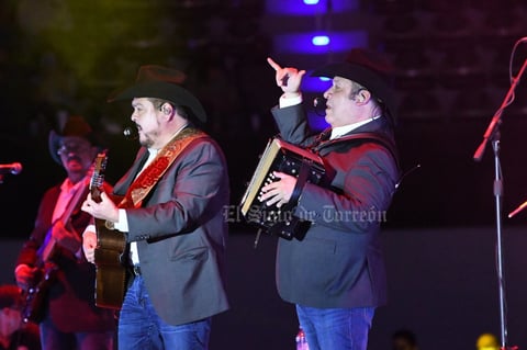 'Muchas gracias por estar aquí, teníamos mucho de no estar en esta tierra que queremos tanto. Les mando un fuerte abrazo a todos', exclamó Beto.