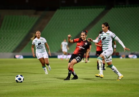 Igualan 2-2 en el marcador del Estadio Corona 