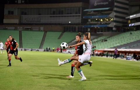 Igualan 2-2 en el marcador del Estadio Corona 
