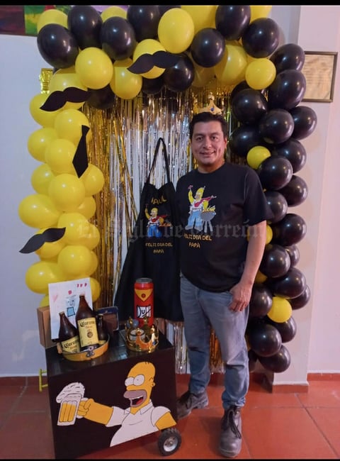 16082021 Festejo deRaúl Estrada por sus 43 años de vida con toda su familia.