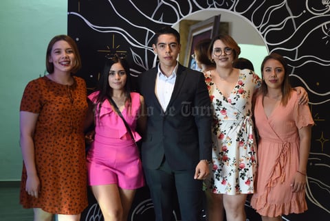 17082021 Estela Arroyo, Allison Portillo, Zeus Reyes, Liliana Arrollo y Betty Arroyo.