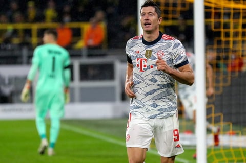 Robert Lewandowski consigue al Bayern la Supercopa de Alemania ante el Dortmund