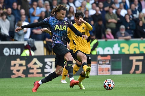 Wolverhampton cae ante el Tottenham en la Liga Premier