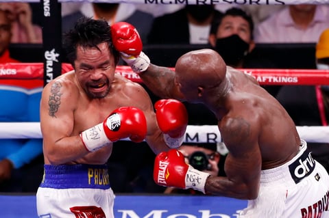 Cubano Yordenis Ugás vence por decisión unánime a Manny Pacquiao