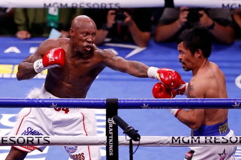 Cubano Yordenis Ugás vence por decisión unánime a Manny Pacquiao