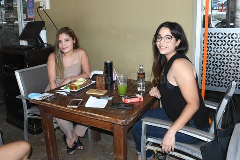 25082021 Sara Cázares y Elva López.