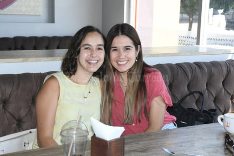 25082021 Karla Muñoz y Anahí López.