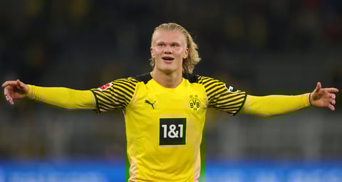 Erling Haaland anota y da victoria al Borussia Dortmund ante el Hoffenheim