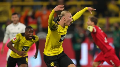 Erling Haaland anota y da victoria al Borussia Dortmund ante el Hoffenheim