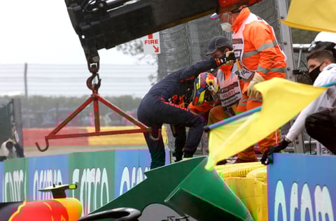 'Checo' Pérez se accidenta antes del Gran Premio de Bélgica y queda fuera de la competencia