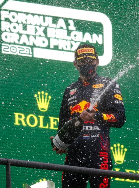 Max Verstappen se corona en el GP de Bélgica; la carrera más corta de la historia