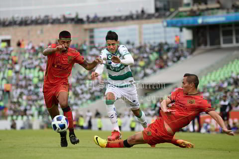 Félix Torres y Alessio Da Cruz dan victoria a Santos Laguna ante Juárez FC