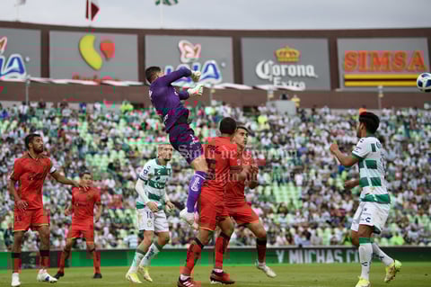 Félix Torres y Alessio Da Cruz dan victoria a Santos Laguna ante Juárez FC